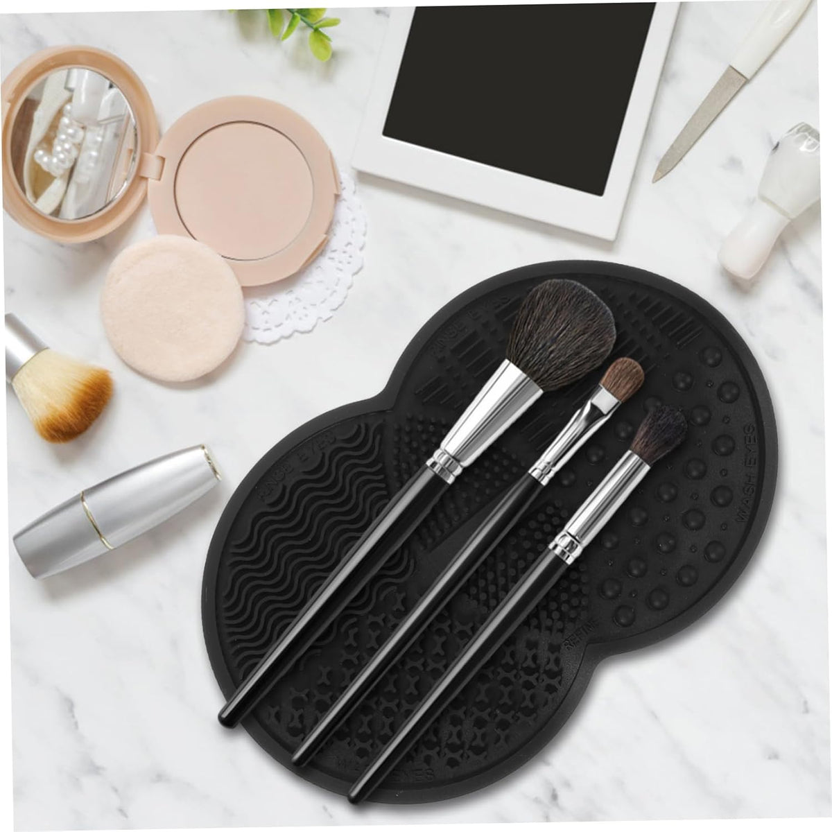 Silicone Makeup Brush Cleaner Mat for Foundation Brushes Black